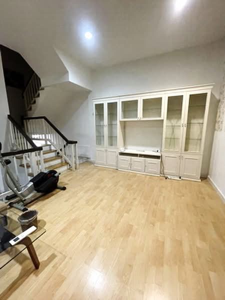 Plus City Park Srinakarin-Suanluang, Bangkok, Chaloem Phra Kiat Rama 9 Road, Nong Bon, Prawet, Bangkok, 3 Bedrooms, 170 sqm, Townhouse For Rent, by นัฐพงค์ มณีอัครเนตร, 500355560 - DDproperty.com