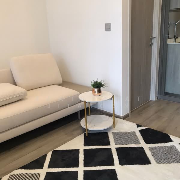 Miti Chiva Kaset Station, Bangkok, Prasert Manukit Road, Sena Nikhom, Chatuchak, Bangkok, 1 Bedroom, 27 sqm, Condo For Rent, by Kawinyarat Jitaroon, 500355617 - DDproperty.com