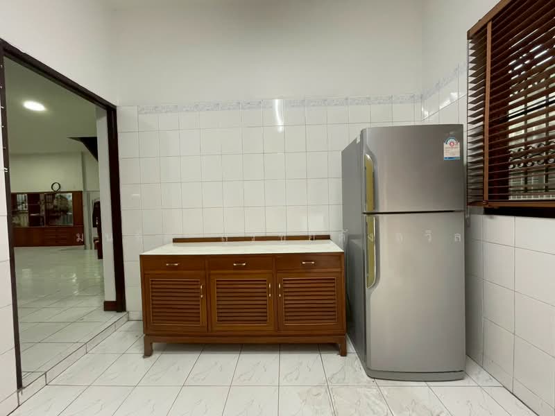 Naphalai Village, Bangkok, Soi Naphalai 1, Bang Na, Bangkok, 3 Bedrooms, 250 sqm, Single Detached House For Rent, by Monchit Surachaidunthavin, 500355636 - DDproperty.com
