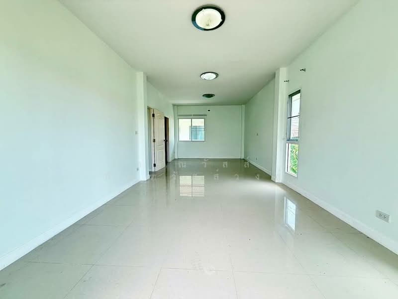 Chuanchompark 2, Nonthaburi, Moo 3, Sai Noi Subdistrict, Sai Noi District, Nonthaburi Province, Sai Noi, Nonthaburi, 5 Bedrooms, 250 sqm, Single Detached House For Sale, by กรณวัสส์ กัณฑวัสส์วงส์, 500355640 - DDproperty.com