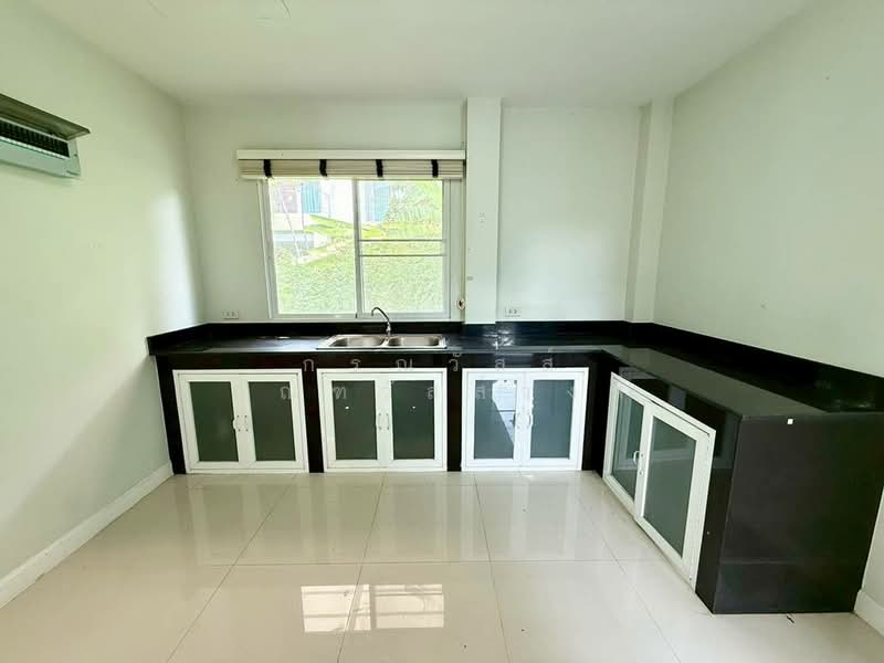 Chuanchompark 2, Nonthaburi, Moo 3, Sai Noi Subdistrict, Sai Noi District, Nonthaburi Province, Sai Noi, Nonthaburi, 5 Bedrooms, 250 sqm, Single Detached House For Sale, by กรณวัสส์ กัณฑวัสส์วงส์, 500355640 - DDproperty.com