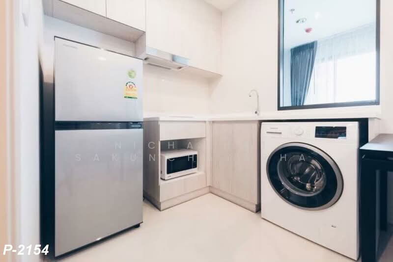 Life Pinklao, Bangkok, Boromarajonani Road, Bang Bamru, Bang Phlat, Bangkok, 1 Bedroom, 35 sqm, Condo For Rent, by Nichaphat Sakunchayapha, 500355650 - DDproperty.com