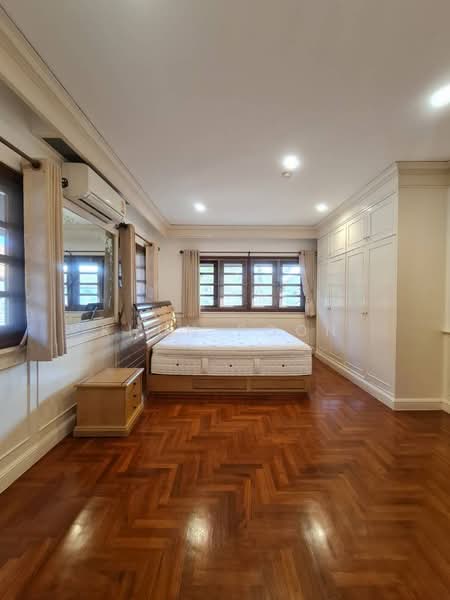 Lake Side Villa 1, Samut Prakan, Bang Kaeo, Bang Plee, Samut Prakan, 4 Bedrooms, 152 sqm, Single Detached House For Rent, by Khun Poon, 500355664 - DDproperty.com