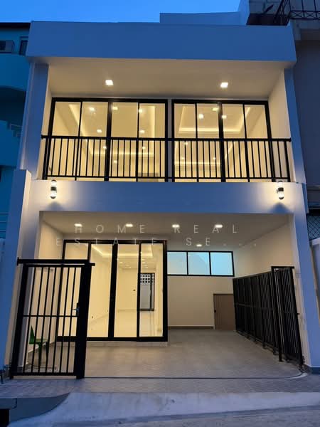 ทาวน์โฮม ทัพยา, ชลบุรี, บางละมุง, ชลบุรี, 270 ตร.ม., ทาวน์เฮ้าส์ ขาย, โดย HOME Real Estate Service, 500355668 - DDproperty.com