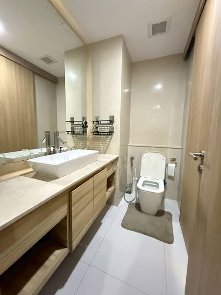 The Riviera Wongamat, Chon Buri (Pattaya), Na Kluea 16 Alley, Na Kloe, Bang Lamung (Pattaya), Chon Buri (Pattaya), 1 Bedroom, 35 sqm, Condo For Rent, by Khwanjira Callahan, 500355680 - DDproperty.com