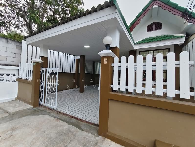 ทาวน์เฮ้าส์ แสนรัก 3, Chon Buri (Pattaya), Bang Lamung, Bang Lamung (Pattaya), Chon Buri (Pattaya), 2 Bedrooms, 60 sqm, Townhouse For Sale, by HOME Real Estate Service, 500355685 - DDproperty.com