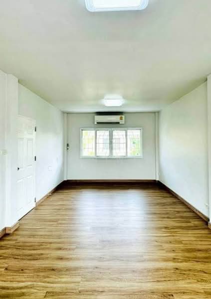 Supalai Grand Lake, Bangkok, Khum Klao Road, Saen Sab, Min Buri, Bangkok, 3 Bedrooms, 120 sqm, Single Detached House For Sale, by Itthiwat Chulaolan, 500355700 - DDproperty.com