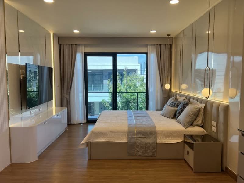 Centro Bangna, Samut Prakan, 111 Soi 3, Bang Kaeo, Bang Plee, Samut Prakan, 4 Bedrooms, 260 sqm, Single Detached House For Sale, by คุณเปิ้ล, 500355702 - DDproperty.com