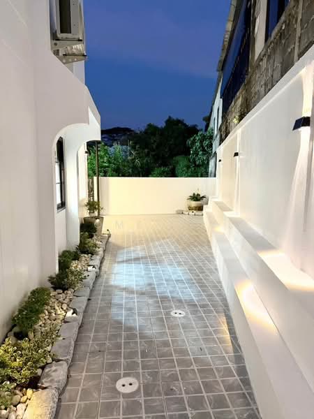 หมู่บ้านคันทรี่คลับ, Chon Buri (Pattaya), Bang Lamung, Bang Lamung (Pattaya), Chon Buri (Pattaya), 2 Bedrooms, 180 sqm, Townhouse For Sale, by HOME Real Estate Service, 500355708 - DDproperty.com