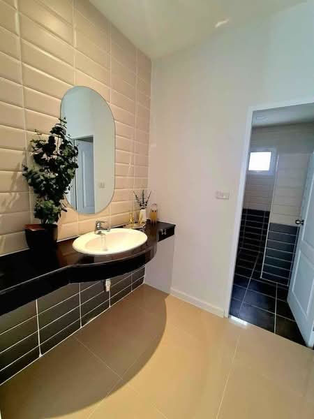บ้านให้เช่า – ใกล้โรงเรียนนานาชาติเมริทตันบริติช เพียง 10 นาที ค่าเช่า 35,000 บาท / เดือน No.14H748, เชียงใหม่, หนองควาย, หางดง, เชียงใหม่, 150 ตร.ม., บ้านเดี่ยว ให้เช่า, โดย กัน, 500355725 - DDproperty.com