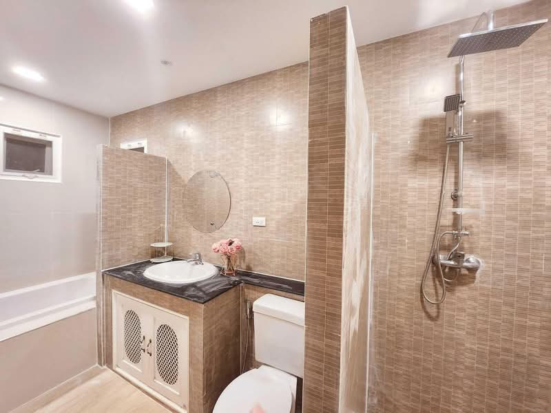 บ้านให้เช่า – ใกล้โรงเรียนนานาชาติเมริทตันบริติช เพียง 10 นาที ค่าเช่า 35,000 บาท / เดือน No.14H748, Chiang Mai, Nong Kwai, Hang Dong, Chiang Mai, 4 Bedrooms, 150 sqm, Single Detached House For Rent, by กัน, 500355725 - DDproperty.com