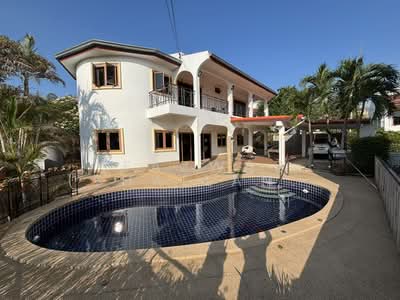 ขาย - พูลวิลล่า 5 ห้องนอน Summerland Village หัวหิน ดีไซน์เด่น บ้านกว้าง, ประจวบคีรีขันธ์
