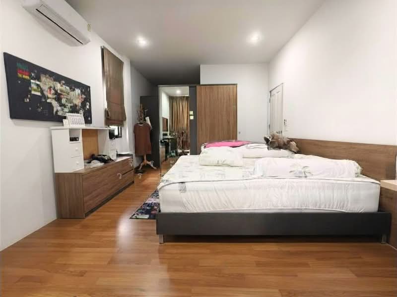 The Ricco Residence Wongwaen-Hathairat : เดอะริคโค้ เรสซิเดนซ์ วงแหวนฯ-หทัยราษฎร์, กรุงเทพ, ถนนไทยรามัญ, สามวาตะวันตก, คลองสามวา, กรุงเทพ, 170 ตร.ม., บ้านเดี่ยว ขาย, โดย จิระเมศร์ วราสิทธิ์สิริ, 500355730 - DDproperty.com
