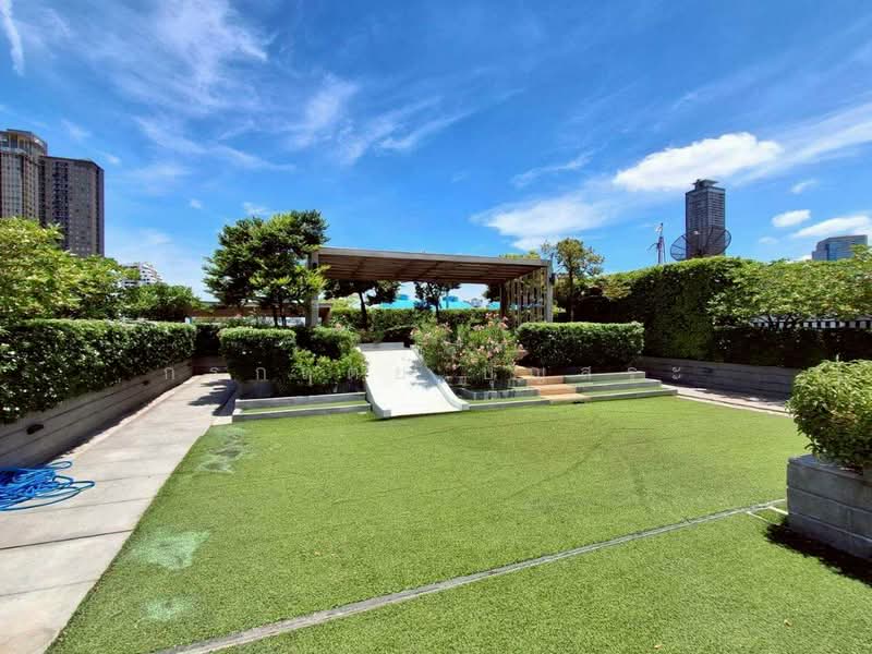 Lloyd Soonvijai-Thonglor, Bangkok, Soi Phetchaburi 47, Phetchaburi Road, Bang Kapi, Huai Khwang, Bangkok, 1 Bedroom, 28 sqm, Condo For Rent, by กรกฤตย์ บุญสระ, 500355742 - DDproperty.com