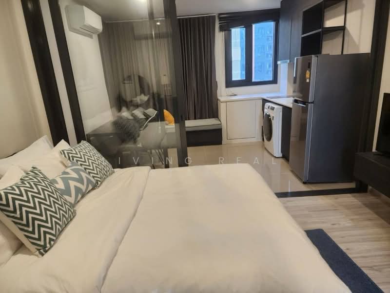XT Huaikhwang, Bangkok, 244 Ratchadaphisek Road, Huai Khwang, Bangkok, 1 Bedroom, 30 sqm, Condo For Sale, by Living Real Estates, 500355753 - DDproperty.com