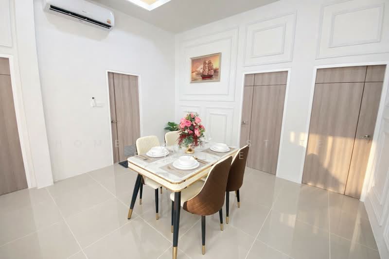 Paradise Hill 2, Chon Buri (Pattaya), Soi Bun Samphan 9, Nong Pru, Bang Lamung (Pattaya), Chon Buri (Pattaya), 3 Bedrooms, 180 sqm, Single Detached House For Sale, by HOME Real Estate Service, 500355773 - DDproperty.com