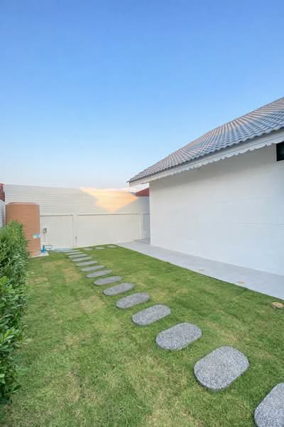 Paradise Hill 2, Chon Buri (Pattaya), Soi Bun Samphan 9, Nong Pru, Bang Lamung (Pattaya), Chon Buri (Pattaya), 3 Bedrooms, 180 sqm, Single Detached House For Sale, by HOME Real Estate Service, 500355773 - DDproperty.com