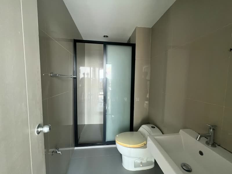 Y.E.S. Condo, Rayong, Ratchabamrung Road, Noen Phra, Muang Rayong, Rayong, 1 Bedroom, 31 sqm, Condo For Sale, by คุณแจม, 500355791 - DDproperty.com