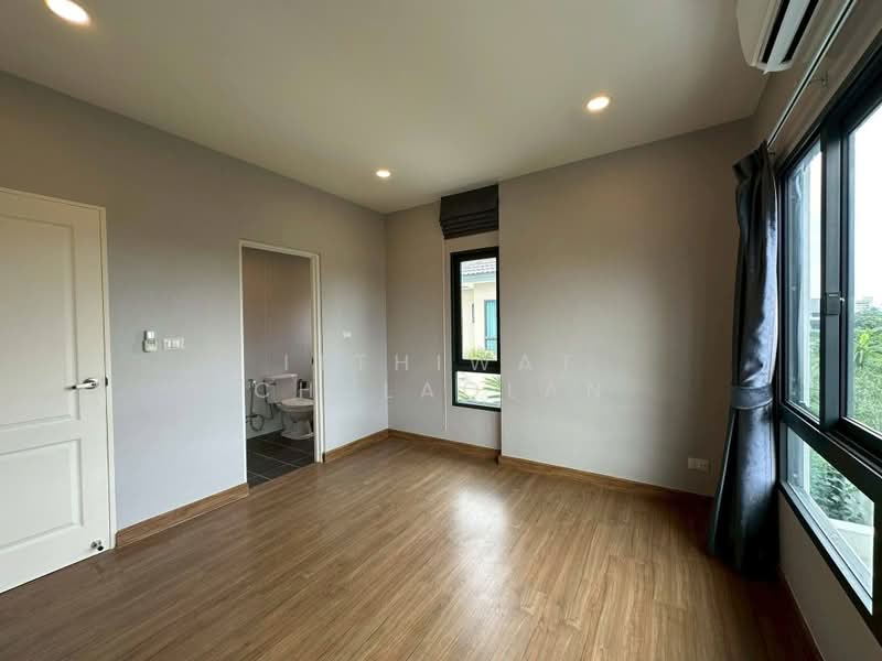 Centro Chaiyaphruek-Chaengwattana 2, Nonthaburi, 45/1 Moo 2, Khlong Khoi, Pak Kret, Nonthaburi, 4 Bedrooms, 200 sqm, Single Detached House For Sale, by Itthiwat Chulaolan, 500355813 - DDproperty.com