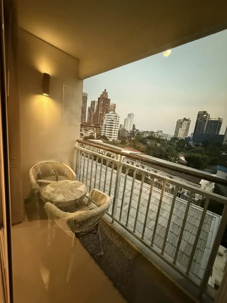 Voque Sukhumvit 16, Bangkok, Soi Sukhumvit 16, Khlong Toei, Bangkok, 1 Bedroom, 52 sqm, Condo For Rent, by Sakan Akkara-aektalin, 500355818 - DDproperty.com