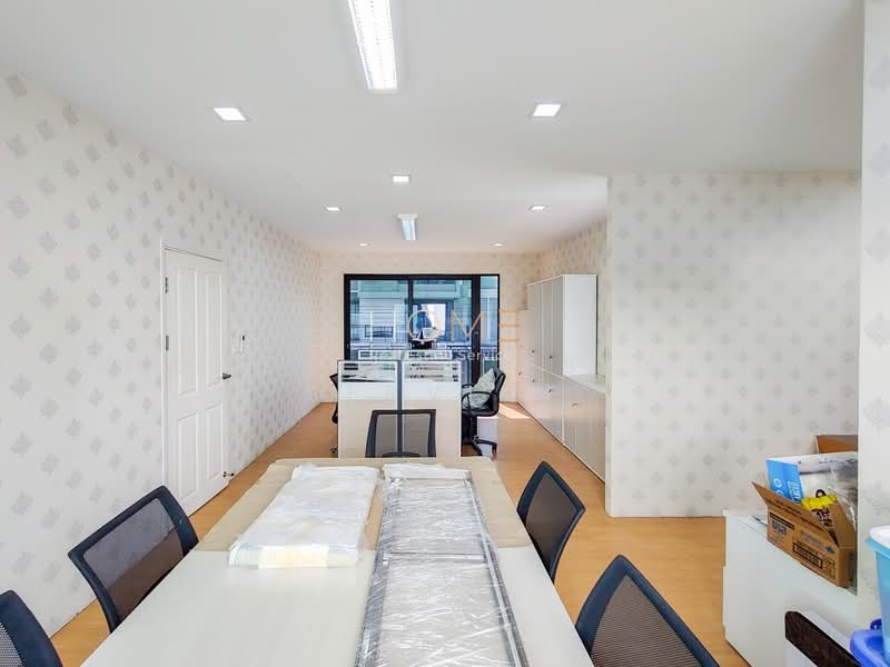 Golden Prestige Watcharapol-Sukhapiban 5, Bangkok, Sukhaphiban 5 Road, O-Ngoen, Sai Mai, Bangkok, 6 Bedrooms, 297 sqm, Single Detached House For Sale, by HOME Real Estate Service, 500355846 - DDproperty.com