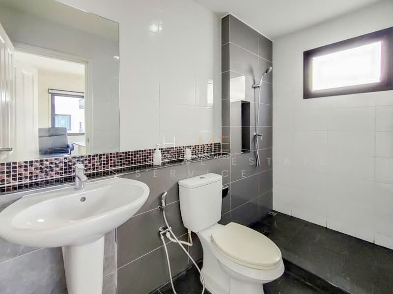 Golden Prestige Watcharapol-Sukhapiban 5, Bangkok, Sukhaphiban 5 Road, O-Ngoen, Sai Mai, Bangkok, 6 Bedrooms, 297 sqm, Single Detached House For Sale, by HOME Real Estate Service, 500355846 - DDproperty.com