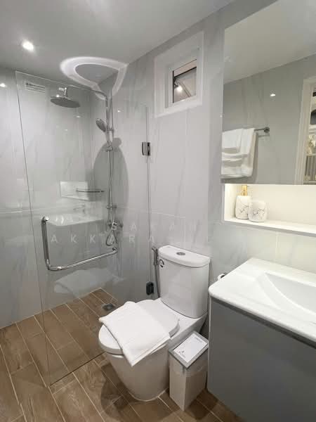 Fortune Condo Town, Bangkok, Naradhiwas Rajanakarindra 24 Alley, Chong Nonsi, Yan Nawa, Bangkok, 3 Bedrooms, 96 sqm, Condo For Rent, by Sakan Akkara-aektalin, 500355847 - DDproperty.com