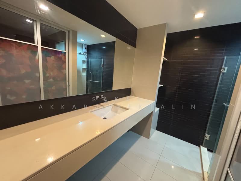 Rhythm Ratchada-Huaikwang, Bangkok, 218 Ratchadaphisek Road, Huai Khwang, Bangkok, 1 Bedroom, 45 sqm, Condo For Rent, by Sakan Akkara-aektalin, 500355867 - DDproperty.com