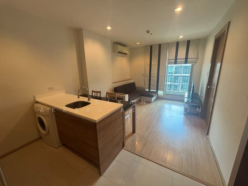 Rhythm Ratchada-Huaikwang, Bangkok, 218 Ratchadaphisek Road, Huai Khwang, Bangkok, 1 Bedroom, 45 sqm, Condo For Rent, by Sakan Akkara-aektalin, 500355867 - DDproperty.com