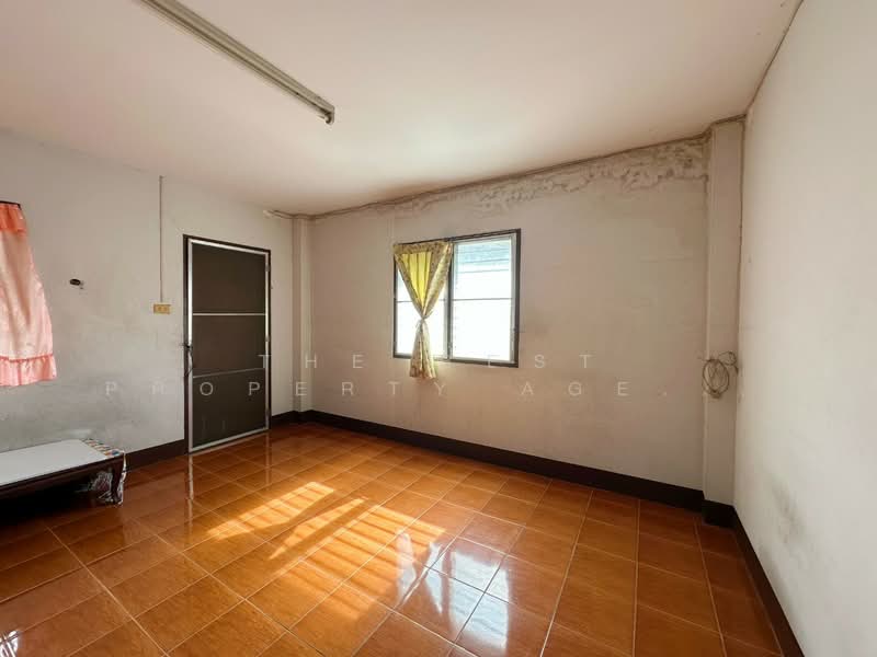 อาคารพาณิชย์บ้านสวน ชลบุรี, Chon Buri (Pattaya), Ban Suan, Muang Chon Buri, Chon Buri (Pattaya), , 150 sqm, Shophouse For Sale, by The Best Property Agent ต่าย, 500355871 - DDproperty.com