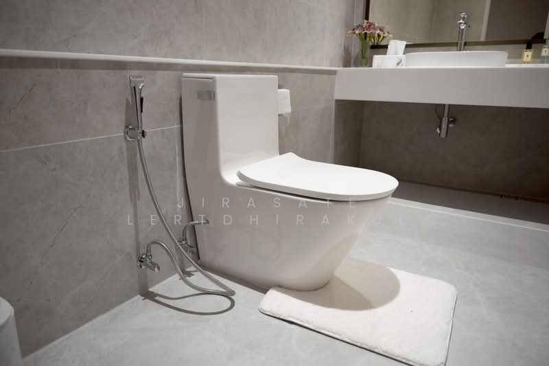 นาคนิวาส 41, Bangkok, Lat Phrao, Bangkok, 4 Bedrooms, 250 sqm, Single Detached House For Sale, by Jirasate Lertdhirakul, 500355880 - DDproperty.com