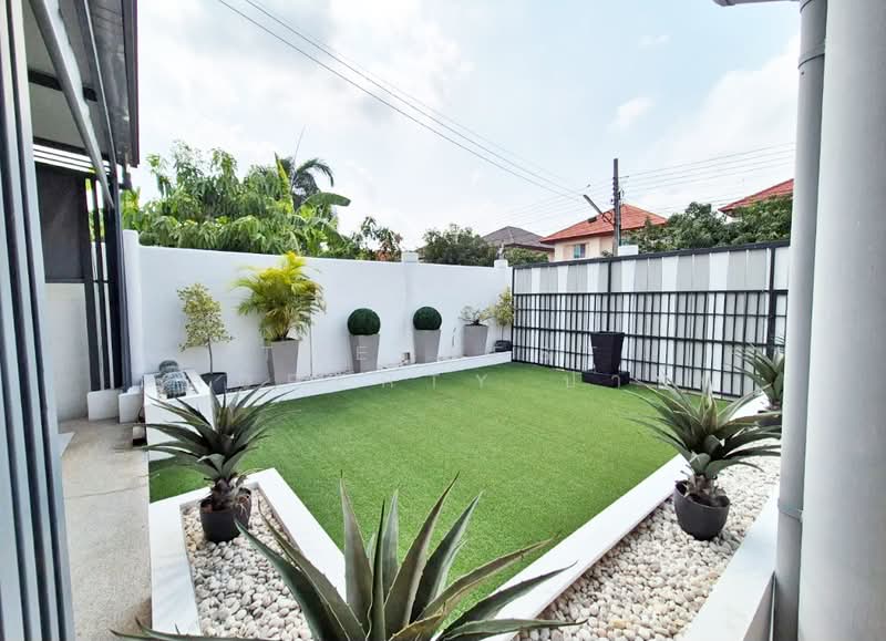 Chuan Chuen Bangna, Samut Prakan, Soi Kiatphiphat Thani, Bangna-Trad Road, km. 29.5, Bang Bo, Samut Prakan, 3 Bedrooms, 100 sqm, Single Detached House For Sale, by The Best Property ปาล์ม, 500355899 - DDproperty.com