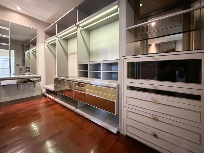 Nantawan Pinklao-Ratchapruek, Bangkok, Ratchaphruek Road, Taling Chan, Bangkok, 5 Bedrooms, 358 sqm, Single Detached House For Sale, by Haus Living Estate, 500355904 - DDproperty.com