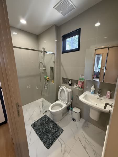 Baan Nara Wongwaen-Ramintra, Bangkok, Kanchanaphisek Parallel Road, Tha Rang, Bang Khen, Bangkok, 4 Bedrooms, 299 sqm, Single Detached House For Sale, by ณัฎฐ์ ยศขุน, 500355932 - DDproperty.com