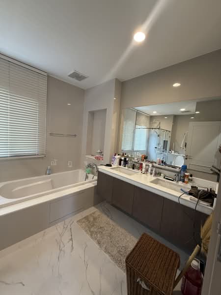 Baan Nara Wongwaen-Ramintra, Bangkok, Kanchanaphisek Parallel Road, Tha Rang, Bang Khen, Bangkok, 4 Bedrooms, 299 sqm, Single Detached House For Sale, by ณัฎฐ์ ยศขุน, 500355932 - DDproperty.com