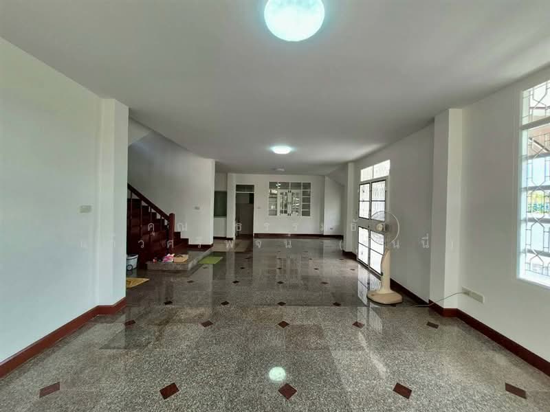 มณีรินทร์ รัตนาธิเบศร์, Nonthaburi, ถนนรัตนาธิเบศร์, Sai Ma, Muang Nonthaburi, Nonthaburi, 4 Bedrooms, 280 sqm, Single Detached House For Sale, by คุณ ธรรมธัส แก้วศรีพจน์ (ซันนี่), 500355939 - DDproperty.com