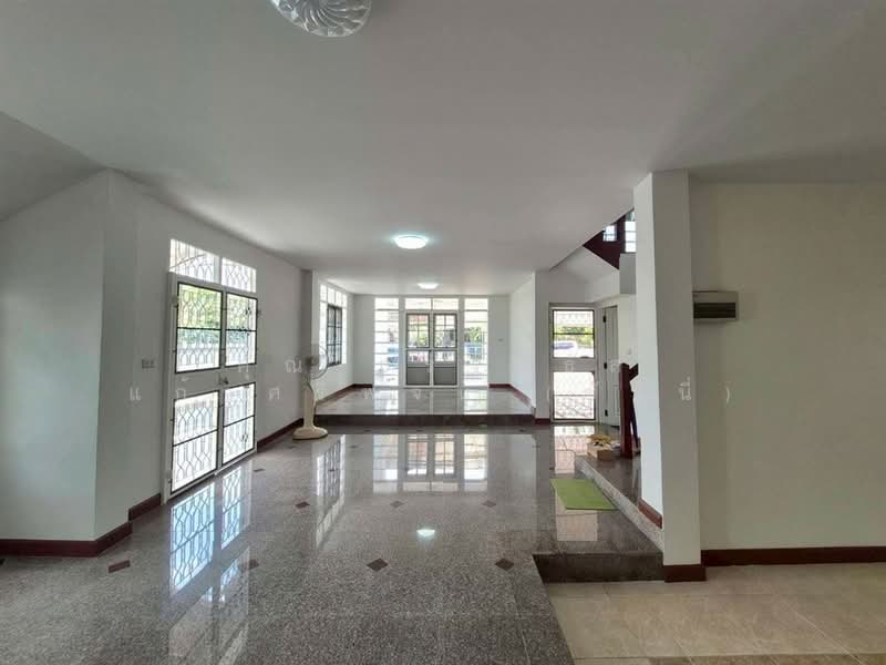 มณีรินทร์ รัตนาธิเบศร์, Nonthaburi, ถนนรัตนาธิเบศร์, Sai Ma, Muang Nonthaburi, Nonthaburi, 4 Bedrooms, 280 sqm, Single Detached House For Sale, by คุณ ธรรมธัส แก้วศรีพจน์ (ซันนี่), 500355939 - DDproperty.com