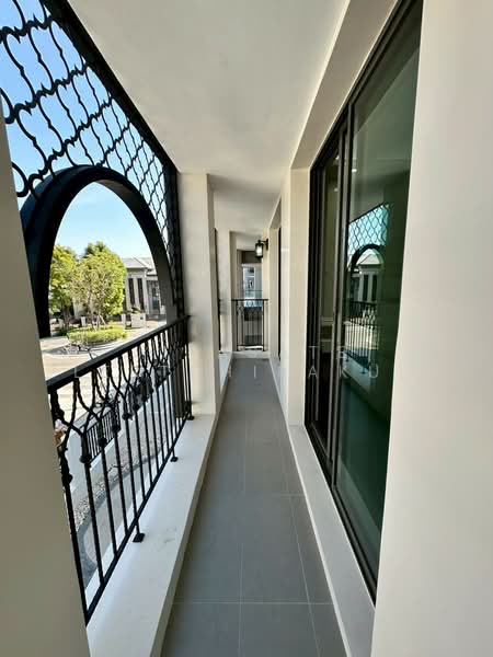 Grand Bangkok Boulevard Srinakarin, Bangkok, Srinagarindra Rd, Nong Bon, Prawet, Bangkok, 5 Bedrooms, 300 sqm, Single Detached House For Sale, by Jirasate Lertdhirakul, 500355954 - DDproperty.com