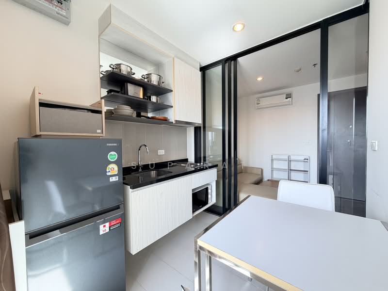 The Base Park East Sukhumvit 77, Bangkok, 99 Soi Pridi Banomyong 2, Phra Kanong Nua, Watthana, Bangkok, 1 Bedroom, 31 sqm, Condo For Rent, by suparat, 500355958 - DDproperty.com