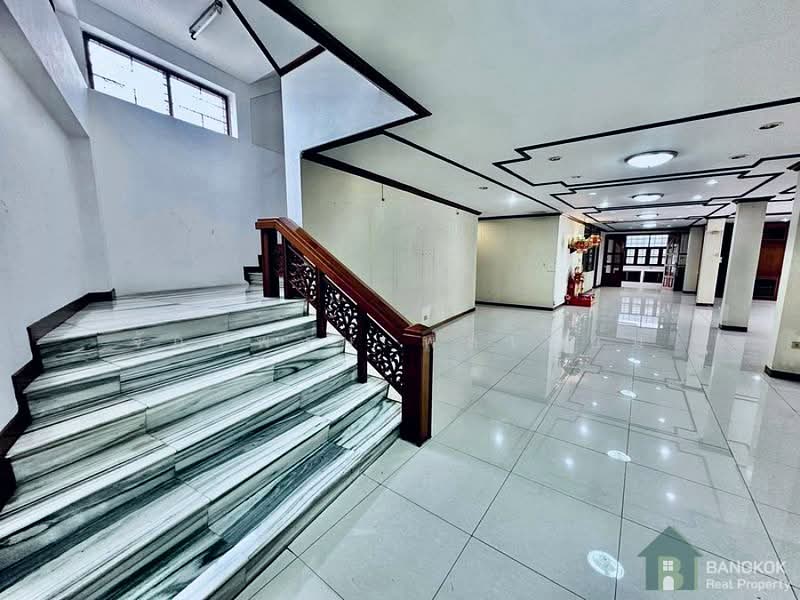 ขายบ้านเดี่ยว สุทธิสาร (ลาดพร้าว 48) ,ห้วยขวาง, กรุงเทพ, สามเสนนอก, ห้วยขวาง, กรุงเทพ, 600 ตร.ม., บ้านเดี่ยว ขาย, โดย จักรพงษ์ พลเยี่ยม, 500356002 - DDproperty.com