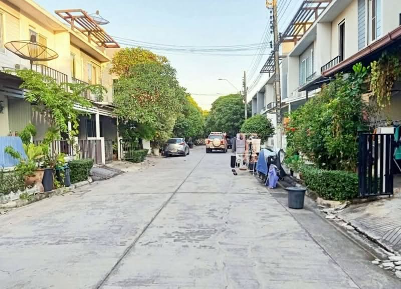 เดอะคัลเลอร์ส บางนา กม.10, Samut Prakan, Bangphli Yai, Bang Plee, Samut Prakan, 3 Bedrooms, 70 sqm, Townhouse For Sale, by The Best Property เครือ, 500356024 - DDproperty.com