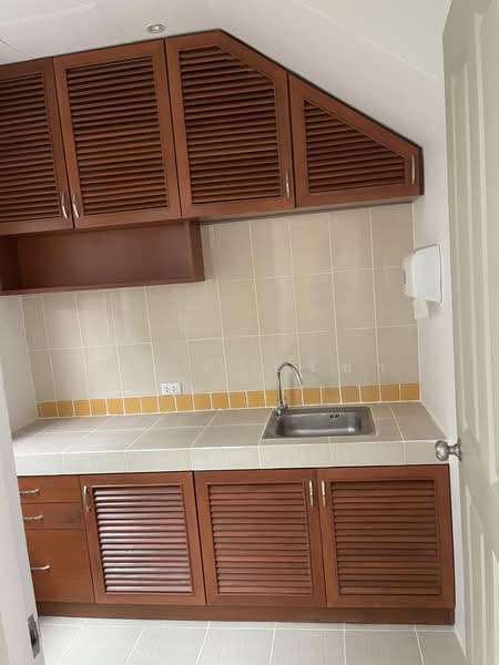 Baan Klang Krung The Royal Vienna Ratchavipa - Ratchadaphisek, Bangkok, Chatuchak, Bangkok, 3 Bedrooms, 200 sqm, Townhouse For Rent, by สุชาติ ปรีชา, 500356051 - DDproperty.com