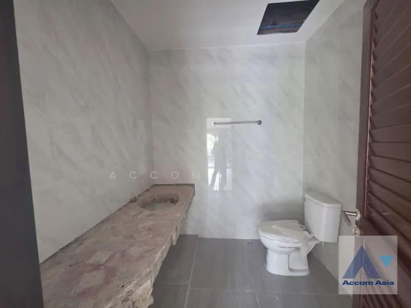 4 Bedrooms Townhouse for Rent in Sukhumvit, Bangkok near BTS Phrom Phong, Bangkok, Khlong Tan Nua, Watthana, Bangkok, 4 Bedrooms, 320 sqm, Single Detached House For Rent, by Accom Asia, 500356081 - DDproperty.com