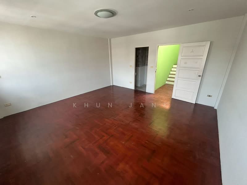 Home Office for Rent in Phra Khanong (SPSJP401), Bangkok, เอกมัย 12, Khlong Tan Nua, Watthana, Bangkok, 6 Bedrooms, 350 sqm, Townhouse For Rent, by Khun Jane, 500356109 - DDproperty.com