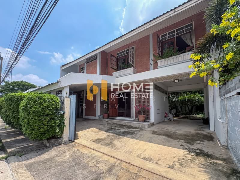 บ้านเทศบาลสงเคราะห์ 2 แยก 10, Bangkok, Lat Yao, Chatuchak, Bangkok, 4 Bedrooms, 280 sqm, Single Detached House For Sale, by HOME Real Estate Service, 500356138 - DDproperty.com