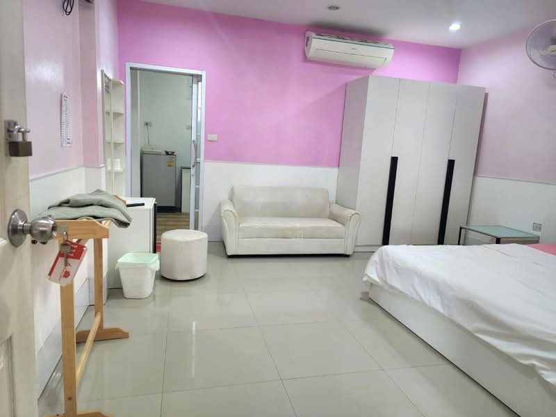 Best Home Place Apartment : เบสท์โฮม เพลส อพาร์ทเม้นท์, นครราชสีมา, ถ.พิบูลละเอียด, ในเมือง, เมืองนครราชสีมา, นครราชสีมา, 1,000 ตร.ม., อพาร์ทเมนท์ ขาย, โดย วิรณี, 500356153 - DDproperty.com