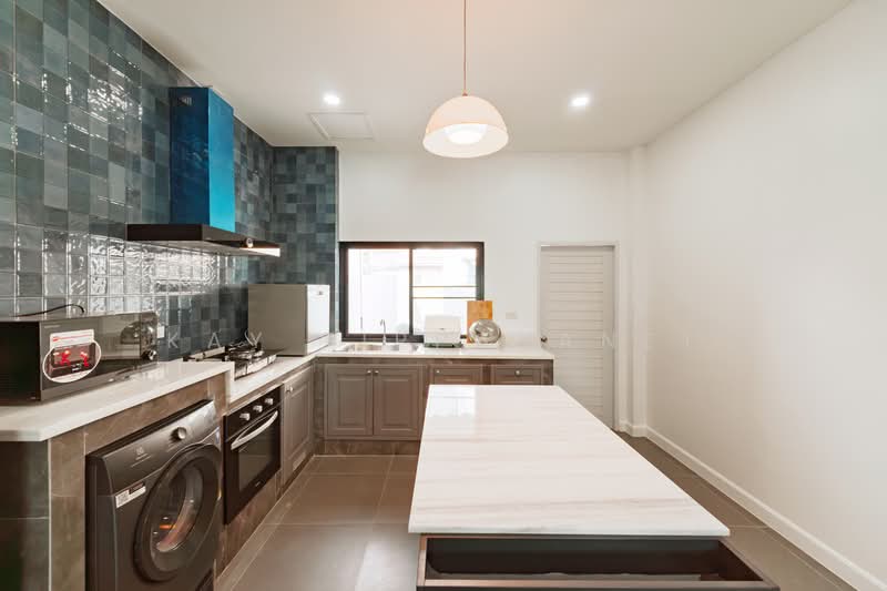 Private Pool Villa near Mega Bangna, Bangkok, Dok Mai, Prawet, Bangkok, 4 Bedrooms, 220 sqm, Villa For Rent, by Kay Tippayanet, 500356154 - DDproperty.com