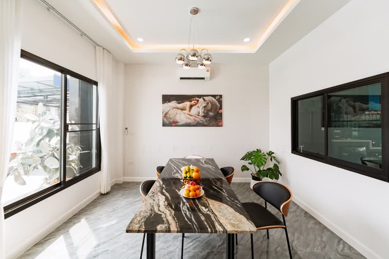 Private Pool Villa near Mega Bangna, Bangkok, Dok Mai, Prawet, Bangkok, 4 Bedrooms, 220 sqm, Villa For Rent, by Kay Tippayanet, 500356154 - DDproperty.com