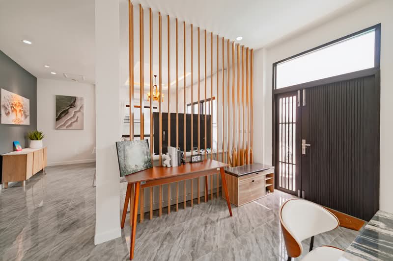 Private Pool Villa near Mega Bangna, Bangkok, Dok Mai, Prawet, Bangkok, 4 Bedrooms, 220 sqm, Villa For Rent, by Kay Tippayanet, 500356154 - DDproperty.com
