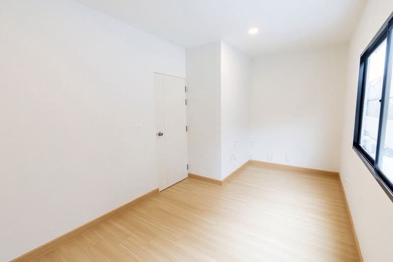 Baan Klang Muang Rama 9-On Nut, Bangkok, Bangkok-Chonburi New Road, Prawet, Bangkok, 3 Bedrooms, 150 sqm, Townhouse For Sale, by Jirasate Lertdhirakul, 500356176 - DDproperty.com